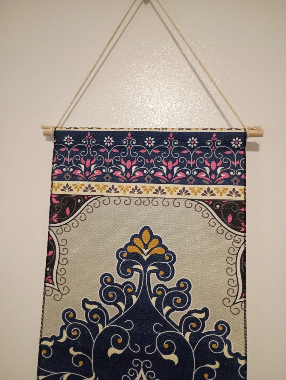 Boho  Wall Hanging Tapestry in Multicolors 54.5